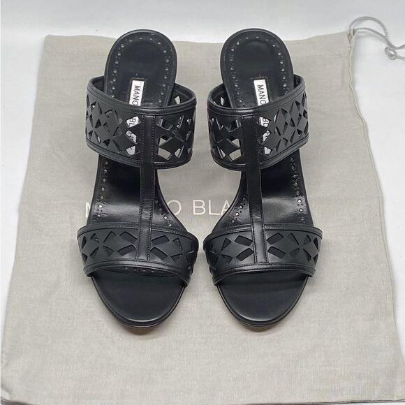 Manolo Blahnik Sophocles Perforated Mules - Picture 11 of 13